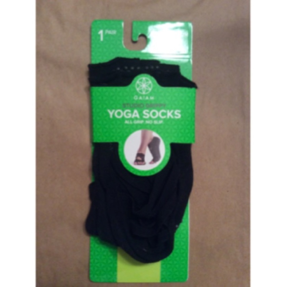 GAIAM Grippy Yoga Studio Socks NWT Black-1 Pair - Picture 2 of 3